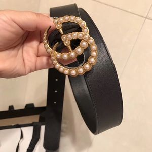 Gucci belt, wide leather belt with pearl Double G
